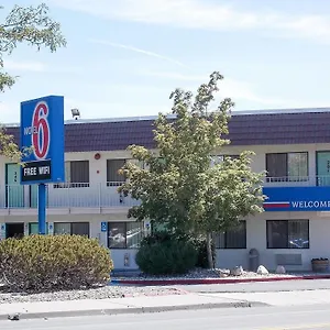 2* Hotel 6-reno, Nv - Livestock Events Center